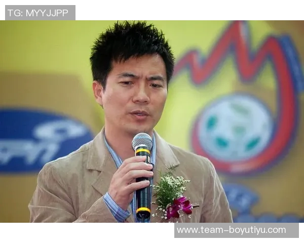 黄健翔深度分析国足青训现状对未来发展的重要性与影响